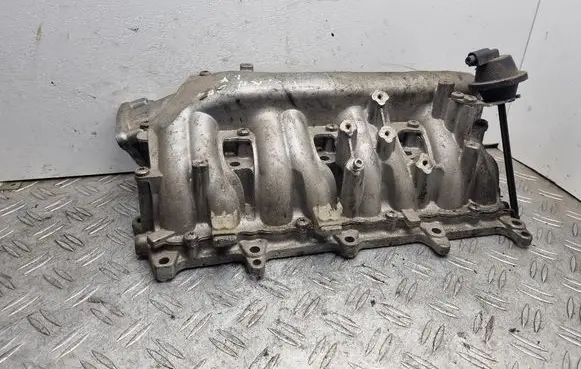 Opel Astra H Intake manifold 700997110