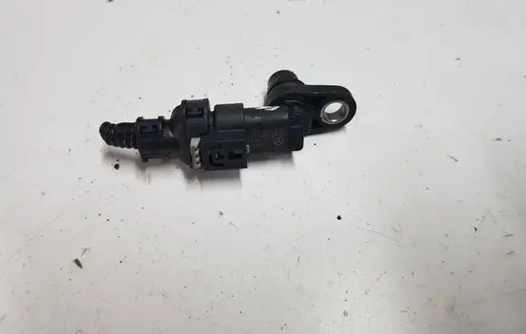 Mercedes-Benz C W205 Camshaft position sensor A2709050400IAUTOPI A2709050400 0232103125