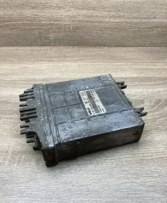Renault Scenic I Engine control unit/module ECU HOM7700105953 0281001809