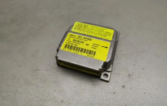 Mitsubishi Carisma Airbag control unit/module 0285001290 MR913791