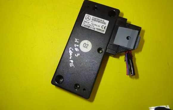 Mercedes-Benz C W203 Phone control unit/module A2038209926