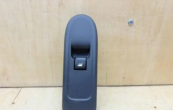 Peugeot RCZ Electric window control switch 96565184XT 53269801
