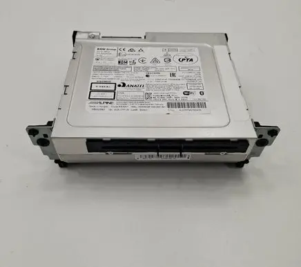 Radio/CD/DVD/GPS head unit