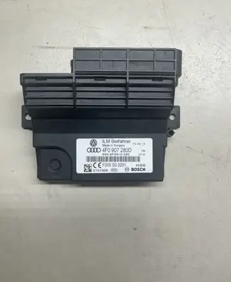 Audi Q7 4L Power management control unit 4F0907280D