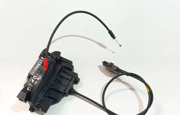Mercedes-Benz Citan W415 Front door lock 82004976