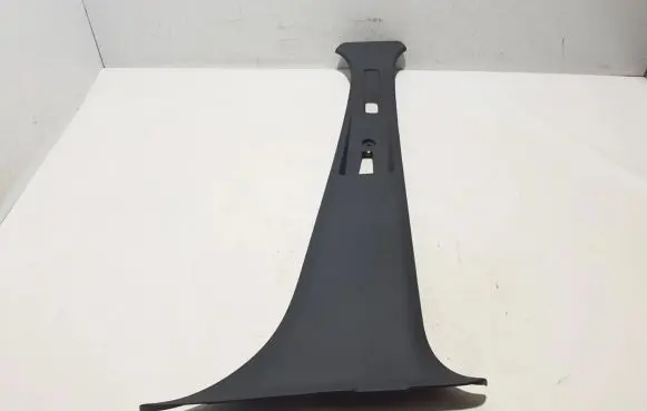 (B) pillar trim (bottom)