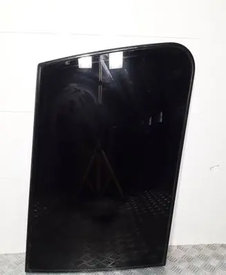 Mitsubishi Pajero Rear side window 43R-00073