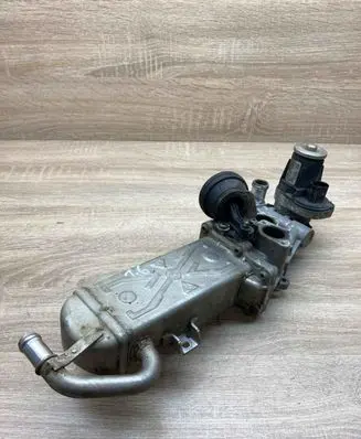 Skoda Superb B6 (3T) EGR valve cooler 03L131512AT 0280751012