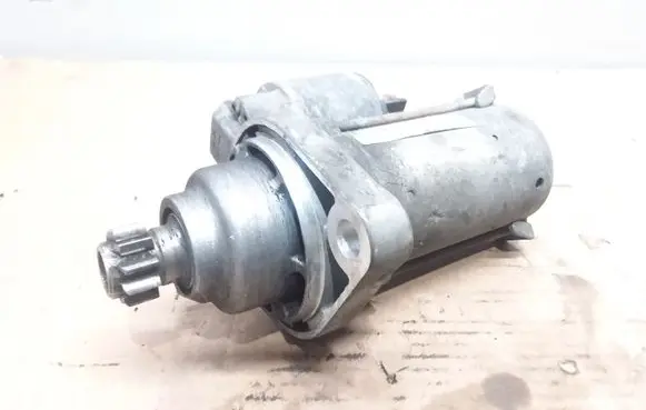 Volkswagen PASSAT B6 Starter motor 02M911023M 2709052766