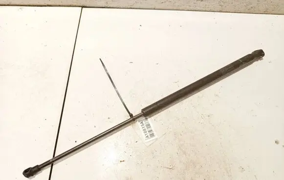 Toyota Aygo AB10 Tailgate/trunk strut/damper 689500h010