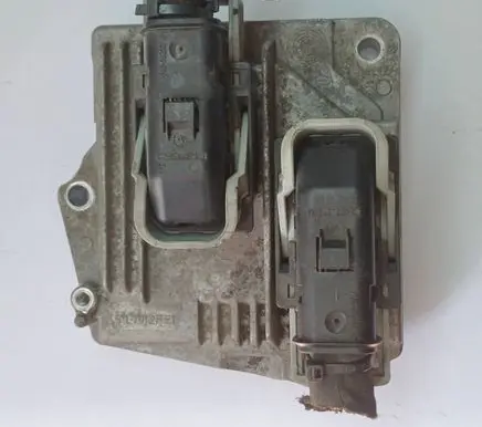Opel Meriva A Engine control unit/module ECU 12249823 MT35E21 FHWC