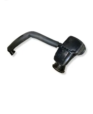 BMW 2 F22 F23 Intake resonator 70604567