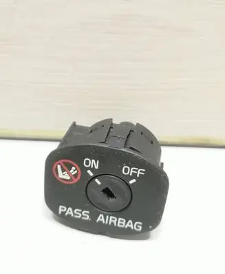 Volvo XC60 Passenger airbag on/off switch 30795214 07148B0553