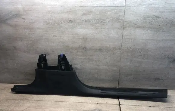 Peugeot 5008 Front sill trim cover 9824110877 9813420777 9811645977