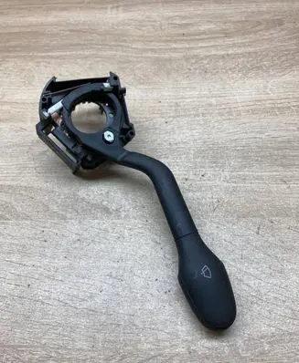 Volkswagen Golf III Wiper control stalk 1H6953503F