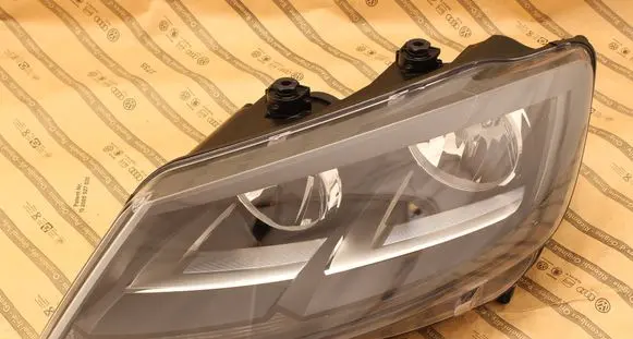 Seat Alhambra (Mk2) Headlight/headlamp 7N5941005F