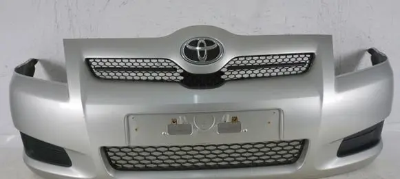 Toyota Corolla Verso AR10 Front bumper 521190F050