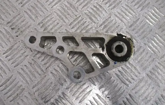 Jeep Compass Gearbox mounting bracket P68253049AB