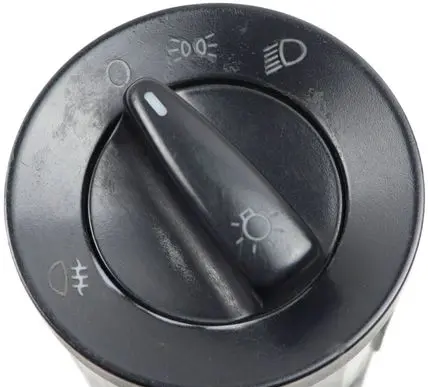 Volkswagen Golf IV Light switch 1C0941531