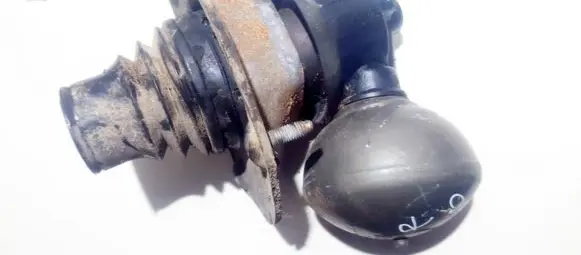 Citroen C5 Coil spring mount 