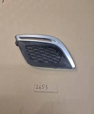 Volvo XC60 Front bumper lower grill 31290433