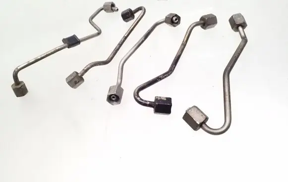 Mercedes-Benz C W204 Fuel injector supply line/pipe 