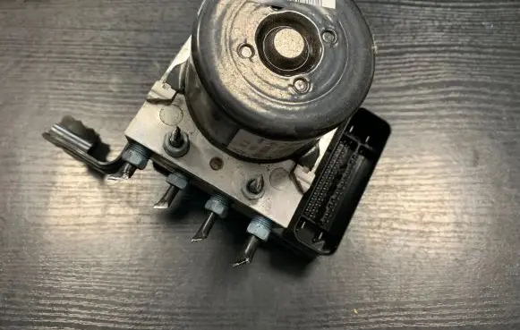 BMW 1 F20 F21 ABS Pump 0021209354 6862246 021209353032
