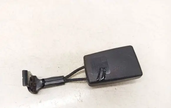Opel Astra H Front seatbelt buckle 13128018