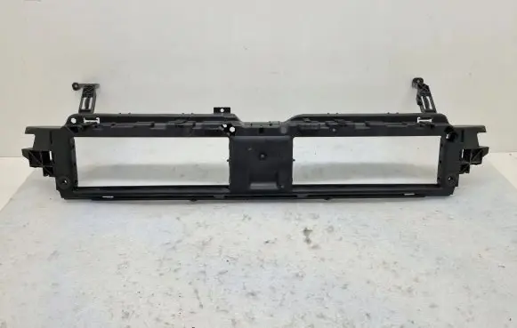 Audi A5 Intercooler air channel guide 8W6807771D