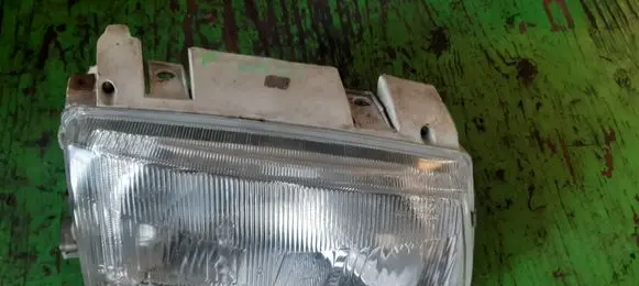 Volkswagen Polo III 6N 6N2 6NF Headlight/headlamp