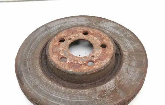 Toyota Avensis T250 Front brake disc