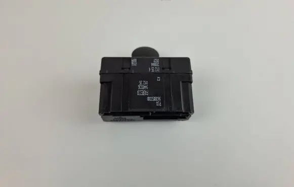 Citroen C5 Seat heating relay 9638053380