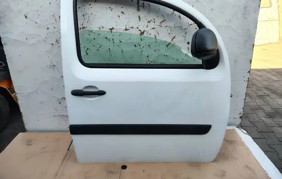 Renault Kangoo II Front door 