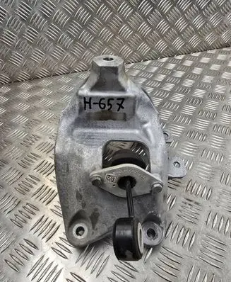 Audi Q5 SQ5 Engine mounting bracket 4M0199308CE