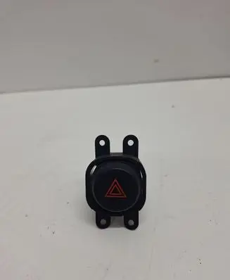 Nissan Navara Hazard light switch