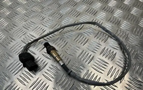 Volkswagen Touareg II Lambda probe sensor 0281004148 1928405252