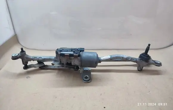 Audi A7 S7 4G Front wiper linkage and motor 4G2955023A