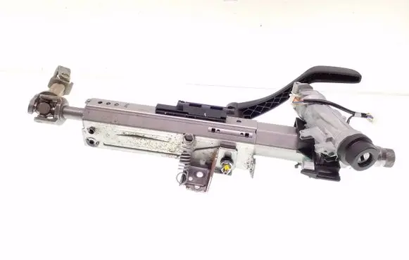 Steering wheel axle set
