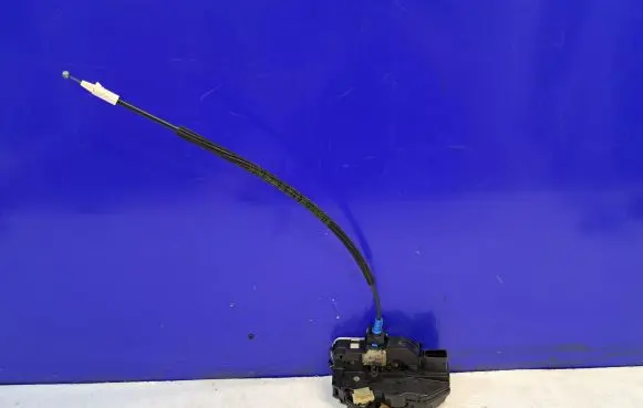 Saab 9-5 Coupe door lock (next to the handle) 13503743