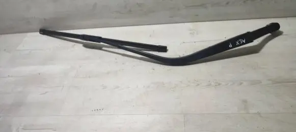 Mitsubishi ASX Front wiper blade arm