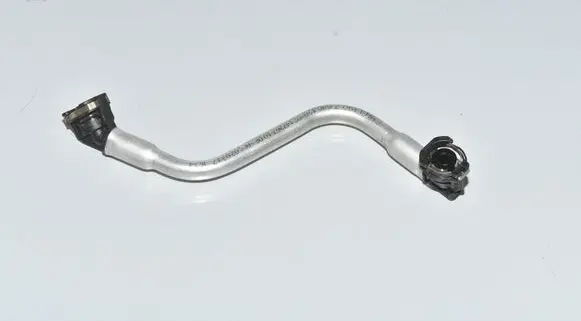 BMW i3 Fuel line pipe 7640120 13907640120