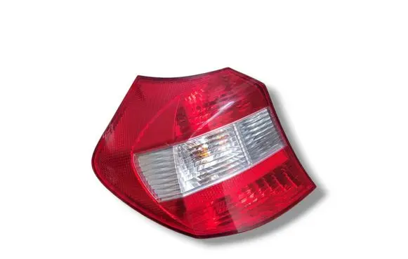 BMW 1 E81 E87 Rear/tail lights 6924501