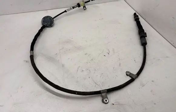 Chevrolet Camaro Gear shift cable linkage 84105594 23329383 84079565