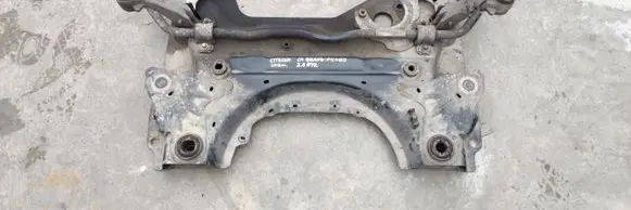 Citroen C4 II Picasso Front subframe 9802490980