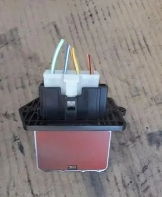 Ford Maverick Heater blower motor/fan resistor