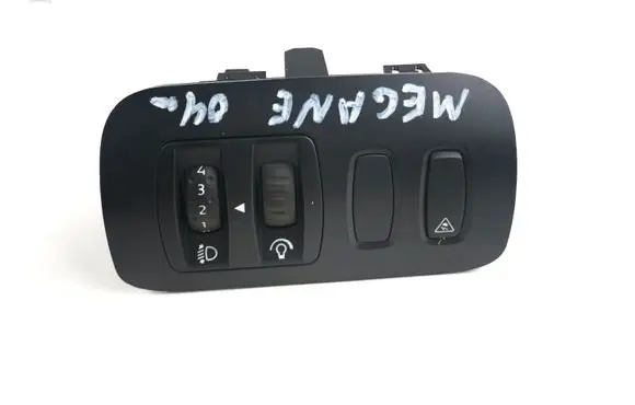 Renault Megane II Headlight level height control switch 8200079020 88020001