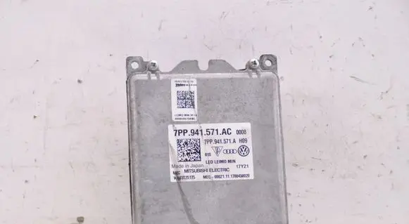 Volkswagen Transporter - Caravelle T6 LED ballast control module 7PP941571AC W003T25175