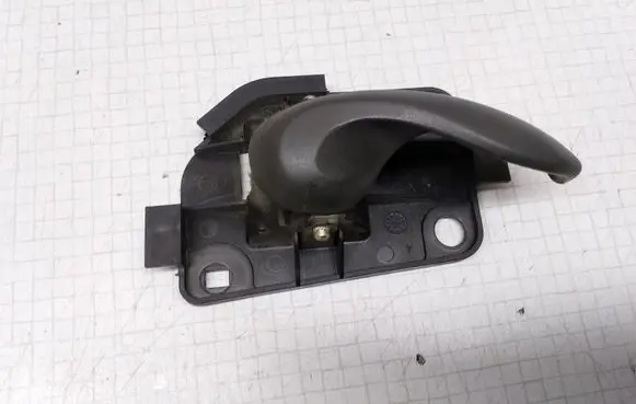 Fiat Punto (188) Front door interior handle