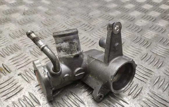 Nissan 370Z Engine coolant pipe/hose