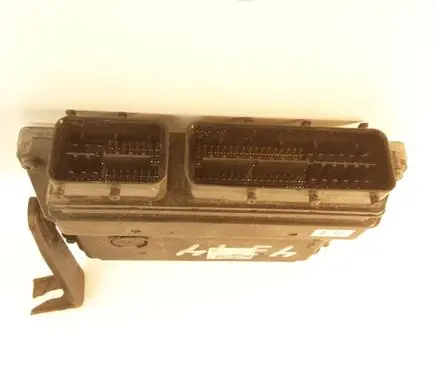 Lexus IS 220D-250-350 Engine control unit/module 4394 8966157700 175800770212V